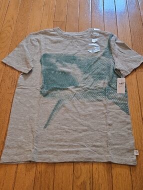 GAP Gray Tee with Teal Graphic Shark